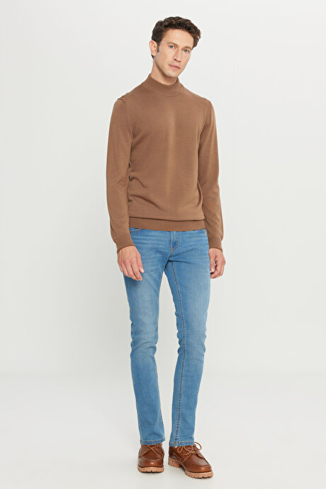 Tüylenme Yapmayan Anti-Pilling Standart Fit Normal Kesim Yarım Balıkçı Yaka Vizon Kazak resmi