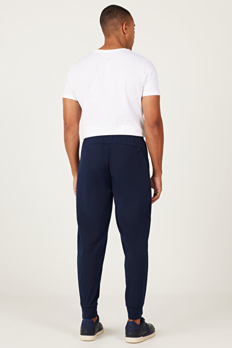 Standart Fit Normal Kesim Cepli Rahat Lacivert Eşofman Altı resmi