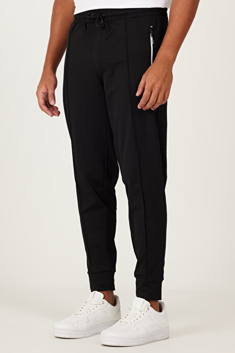 Standart Fit Normal Kesim Cepli Rahat Siyah Eşofman Altı resmi