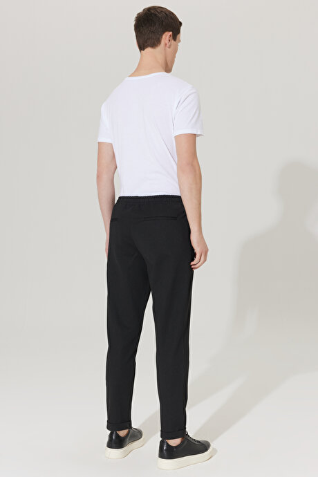 Standart Fit Normal Kesim Cepli Beli Bağlamalı Rahat Siyah Örme Pantolon resmi