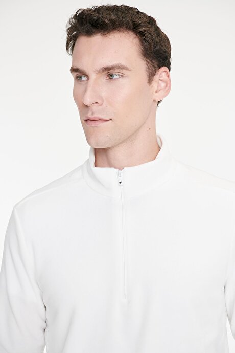 Anti-Pilling Tüylenme Yapmayan Standart Fit Bato Yaka Soğuk Geçirmez Sweatshirt Beyaz Polar resmi