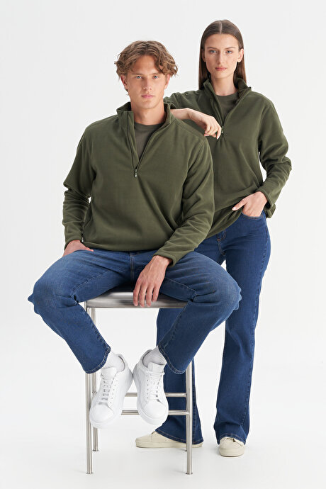 Anti-Pilling Tüylenme Yapmayan Standart Fit Bato Yaka Soğuk Geçirmez Sweatshirt Haki Polar resmi