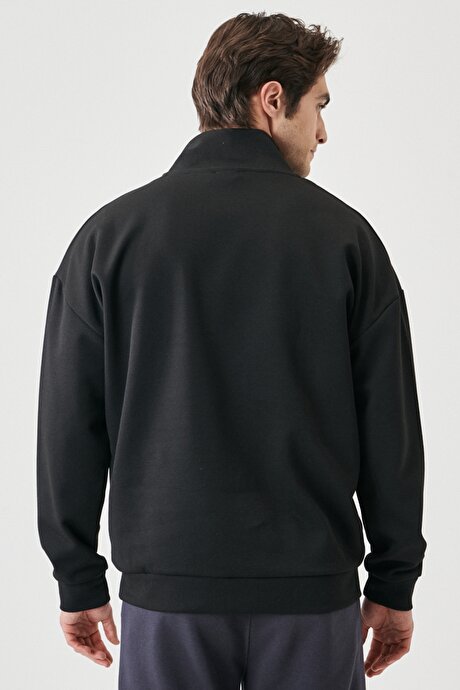 Oversize Fit Bol Kesim Dik Yaka Düz Siyah Sweatshirt resmi