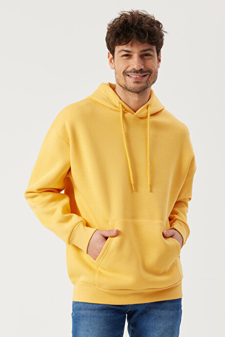 Oversize Fit Geniş Kesim Kapüşonlu İçi Şardonlu Sarı Sweatshirt resmi