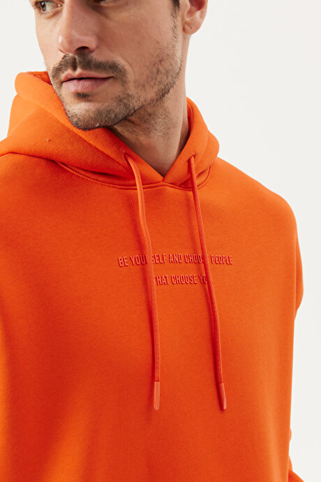 Oversize Fit Geniş Kesim Kapüşonlu Pamuklu Baskılı Oranj Sweatshirt resmi