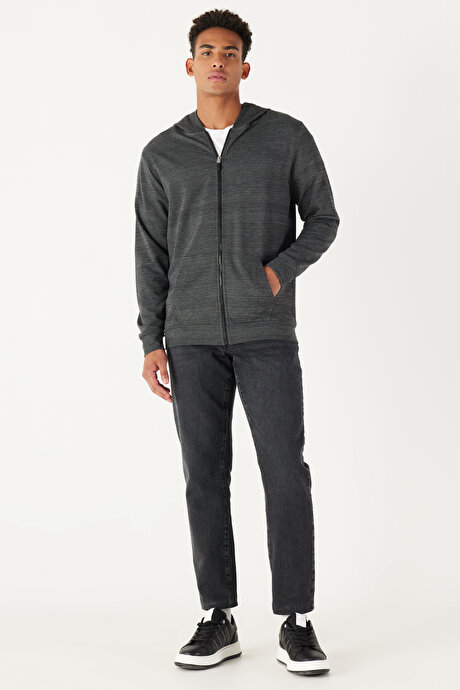 Standart Fit Normal Kesim Kapüşonu Fermuarlı Jakarlı Siyah Sweatshirt Ceket resmi