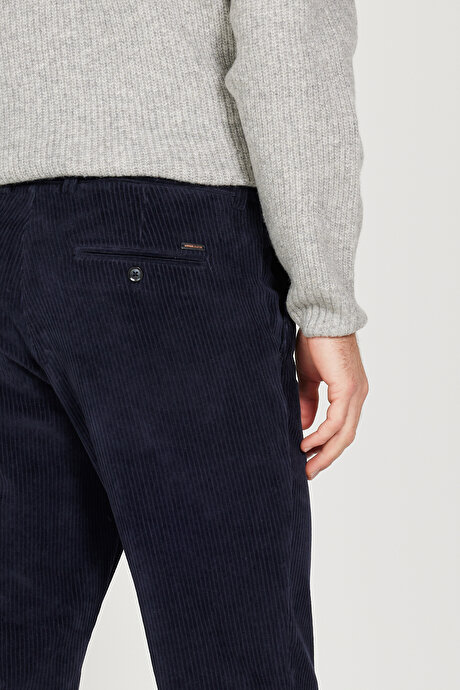 Slim Fit Dar Kesim Beli Bağlamalı Lacivert Pantolon resmi
