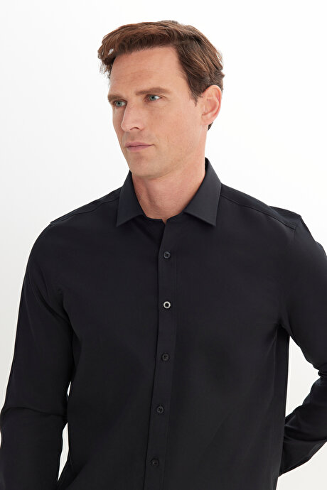 Slim Fit Dar Kesim Klasik Yaka %100 Pamuk Ütü Gerektirmeyen Non-Iron Siyah Gömlek resmi
