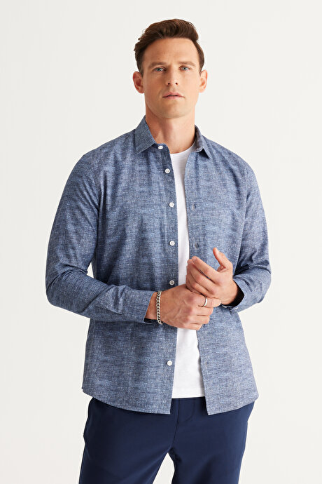Slim Fit Dar Kesim Klasik Yaka %100 Pamuk Baskılı Lacivert Gömlek resmi
