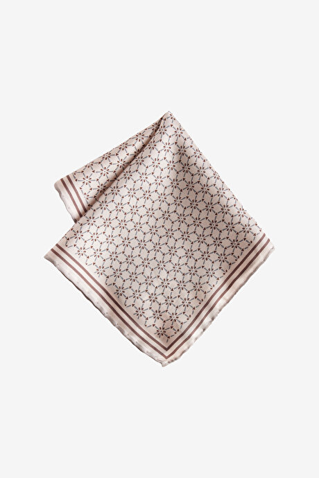 %100 İpek Desenli Bej Mendil resmi