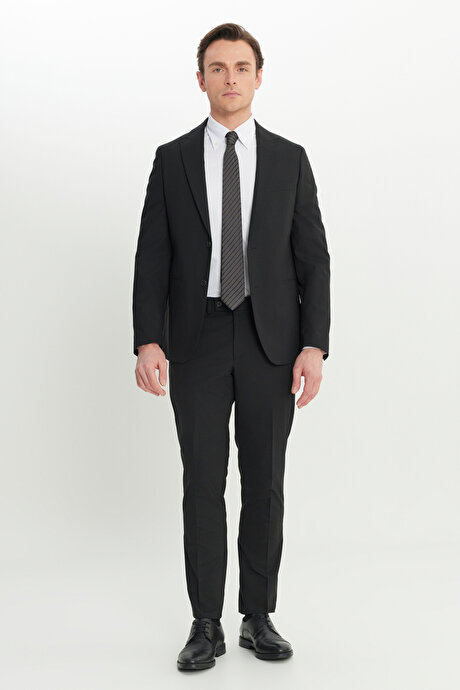 Slim Fit Dar Kesim Kırlangıç Yaka Yünlü Siyah Takım Elbise resmi