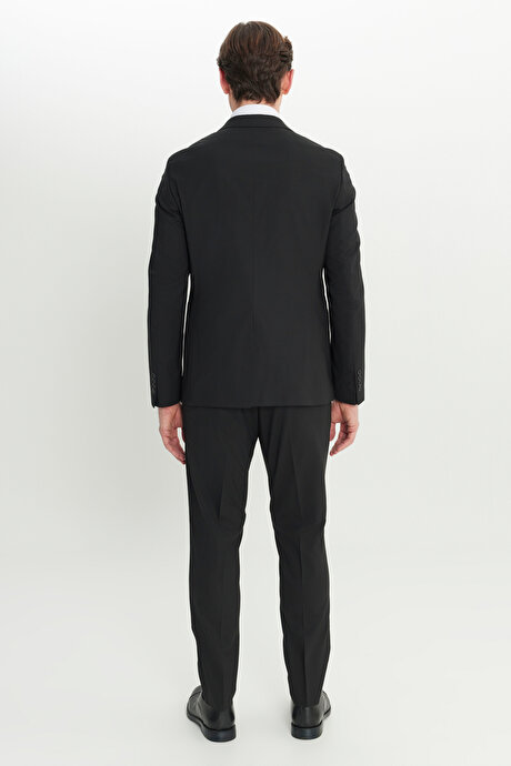 Slim Fit Dar Kesim Kırlangıç Yaka Yünlü Siyah Takım Elbise resmi