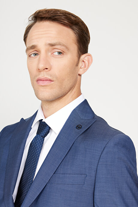Slim Fit Dar Kesim Kırlangıç Yaka %100 Yün Filafil Desenli Mavi Takım Elbise resmi