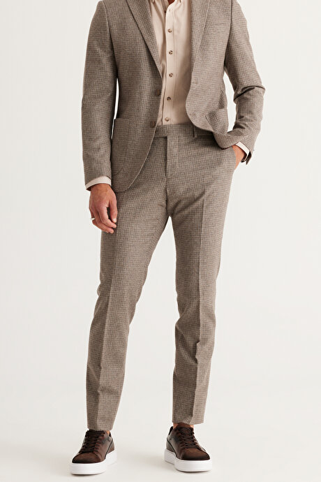 Slim Fit Dar Kesim Mono Yaka Kareli Yünlü Kahverengi Takım Elbise resmi