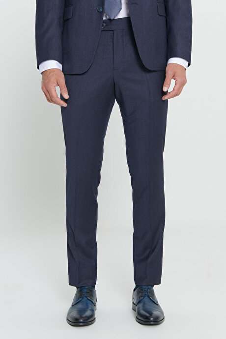 Slim Fit Dar Kesim Kırlangıç Yaka %100 Yünlü Çizgili Lacivert Takım Elbise resmi