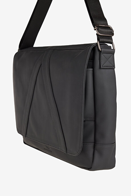 Desenli Siyah Çapraz Çanta resmi