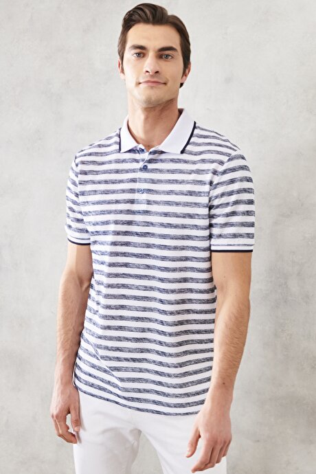 Slim Fit Dar Kesim Polo Yaka Çizgili Beyaz-Lacivert Tişört resmi