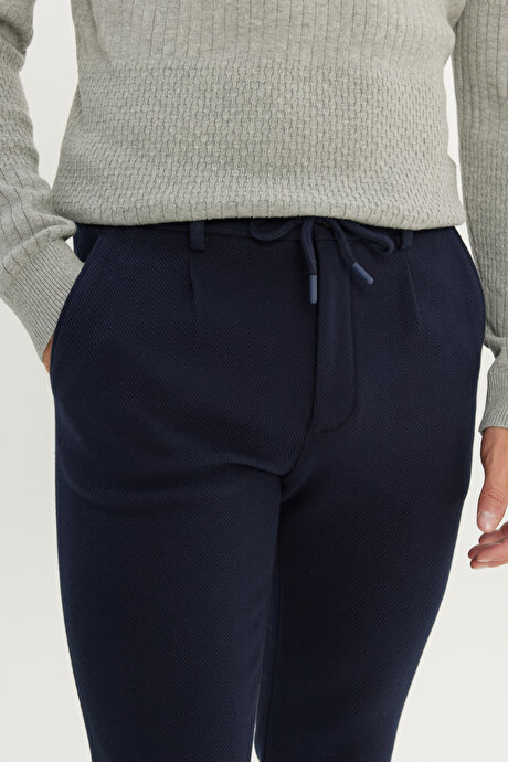 Slim Fit Dar Kesim Beli Bağlamalı Yan Cep Esnek Casual Lacivert Pantolon resmi