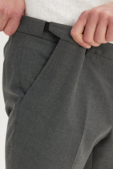 Comfort Fit Rahat Kesim Kuş Gözü Desenli Beli Lastikli Yan Cepli Klasik Siyah Pantolon resmi