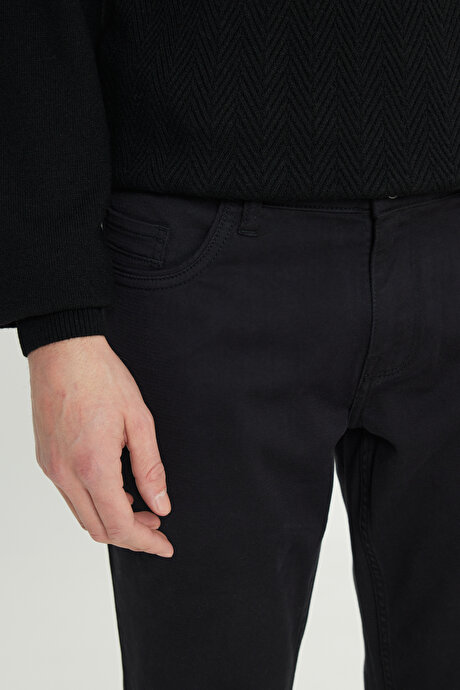 Pamuklu Slim Fit Dar Kesim 5 Cepli Armürlü Esnek Siyah Pantolon resmi