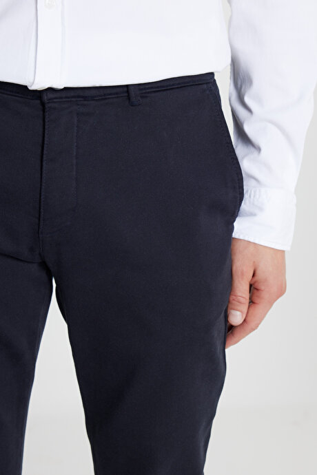Pamuklu Slim Fit Dar Kesim Yan Cep Casual Lacivert Pantolon resmi