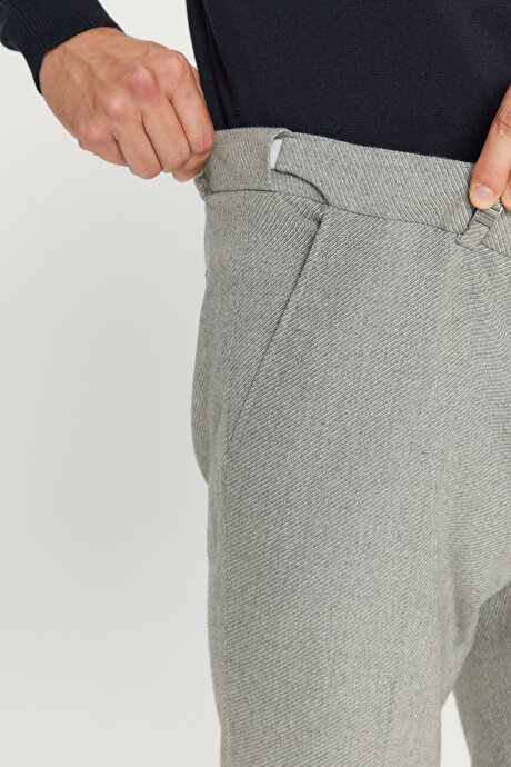 Yünlü Slim Fit Dar Kesim Beli Gizli Lastikli Yan Cepli Diagonal Desenli Klasik Gri Pantolon resmi