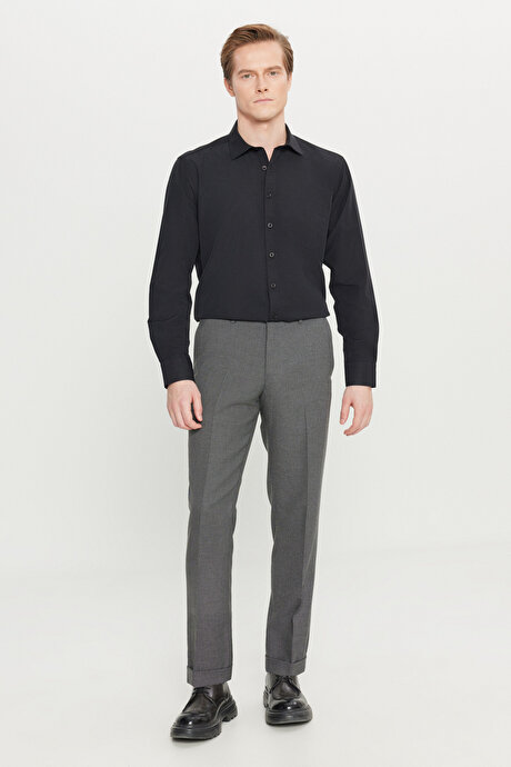 Slim Fit Dar Kesim Beli Gizli Lastikli Yan Cepli Armürlü Klasik Siyah Pantolon resmi