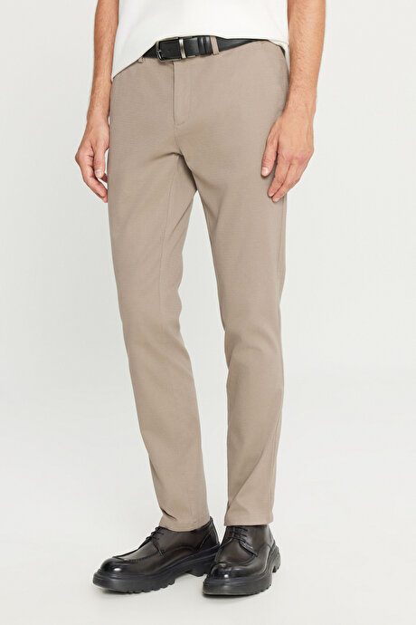 Pamuklu Slim Fit Dar Kesim Yan Cep Armürlü Esnek Casual Bej Pantolon resmi