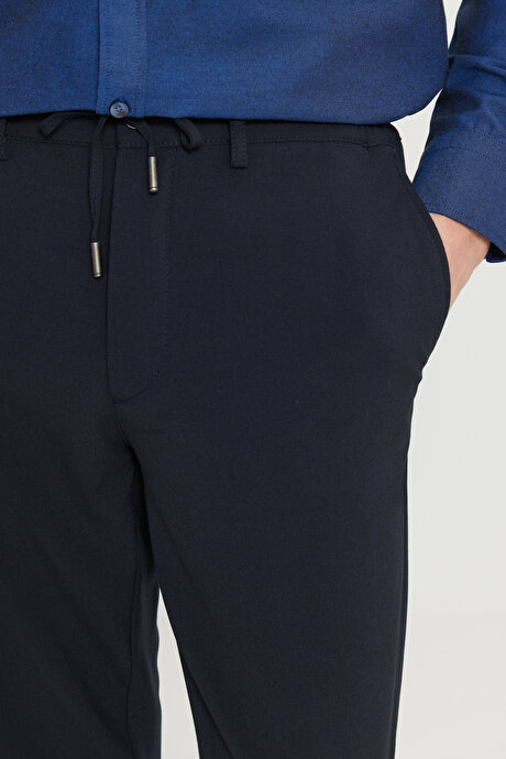 Slim Fit Dar Kesim Beli Bağlamalı Yan Cepli Casual Jogger Lacivert Pantolon resmi
