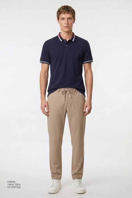 Jogger Slim Fit Dar Kesim Yan Cepli Beli Bağlamalı Bej Pantolon resmi