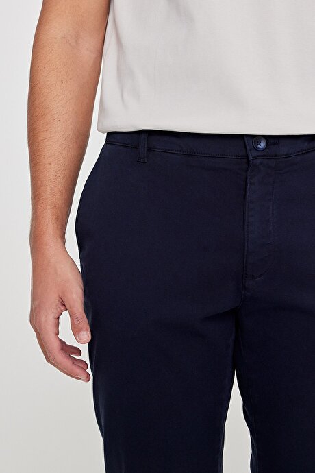 Pamuklu Slim Fit Dar Kesim Yan Cepli Esnek Lacivert Chino Pantolon resmi