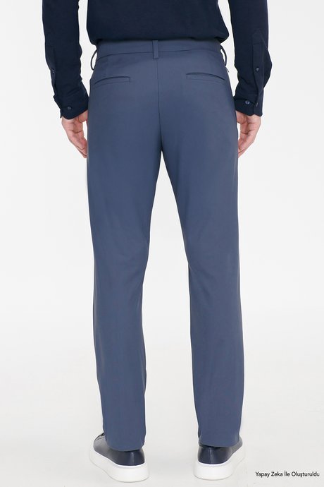 Slim Fit Dar Kesim Yan Cepli İndigo Pantolon resmi