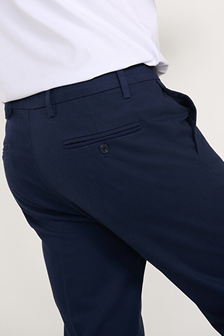 Pamuklu Slim Fit Dar Kesim Yan Cepli Esnek Lacivert Pantolon resmi