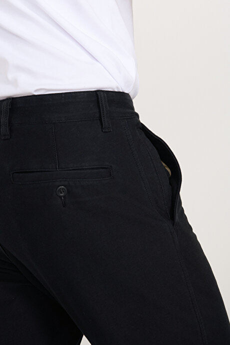 Pamuklu Comfort Fit Rahat Kesim Yan Cepli Siyah Pantolon resmi
