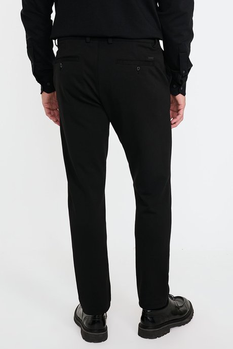 Pamuklu Slim Fit Dar Kesim Beli Bağlamalı Yan Cepli Esnek Casual Siyah Pantolon resmi
