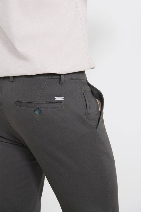 Pamuklu Slim Fit Dar Kesim Armürlü Yan Cepli Casual Esnek Yeşil Pantolon resmi