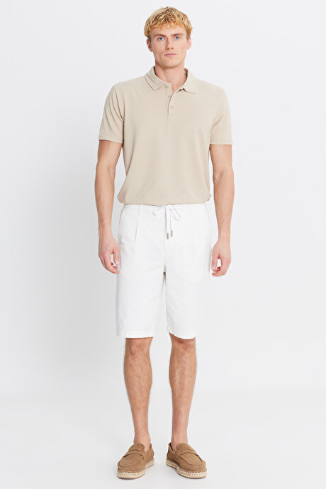 Pamuklu Slim Fit Dar Kesim Beli Bağlamalı Yan Cepli Esnek Beyaz Şort resmi