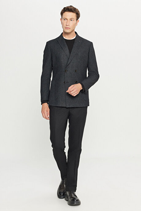 Yünlü Slim Fit Dar Kesim Kırlangıç Yaka Torba Cepli Kruvaze Siyah Ceket resmi