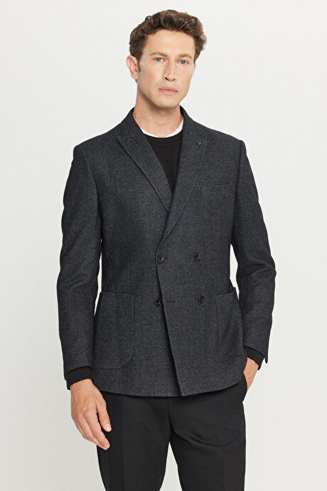 Yünlü Slim Fit Dar Kesim Kırlangıç Yaka Torba Cepli Kruvaze Siyah Ceket resmi