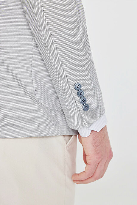 Pamuklu Slim Fit Dar Kesim Kırlangıç Yaka Torba Cepli Armürlü Blazer Gri Ceket resmi