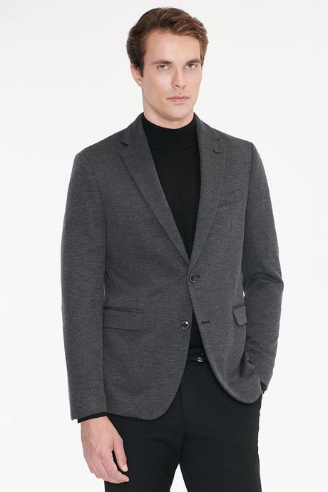 Slim Fit Dar Kesim Mono Yaka Kapak Cepli Armürlü Siyah Ceket resmi