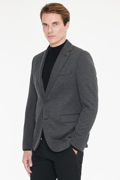 Slim Fit Dar Kesim Mono Yaka Kapak Cepli Armürlü Siyah Ceket resmi