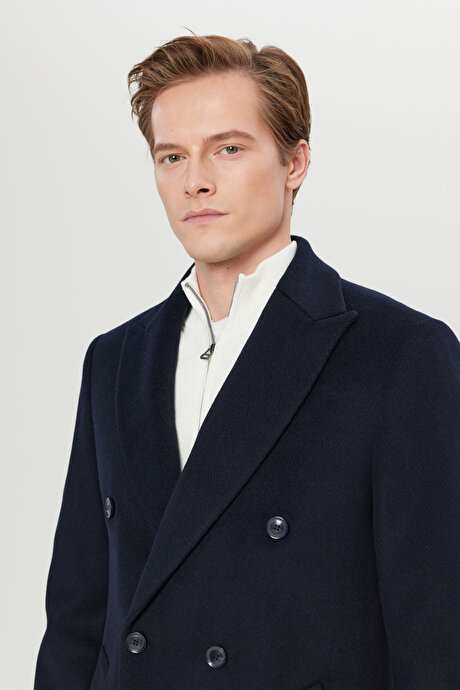 Yünlü Slim Fit Dar Kesim Geniş Kırlangıç Yaka Yan Cepli Diagonal Desenli Lacivert Palto resmi