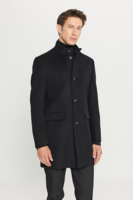 Yünlü Slim Fit Dar Kesim Dik Yaka Kapak Cepli Siyah Palto resmi