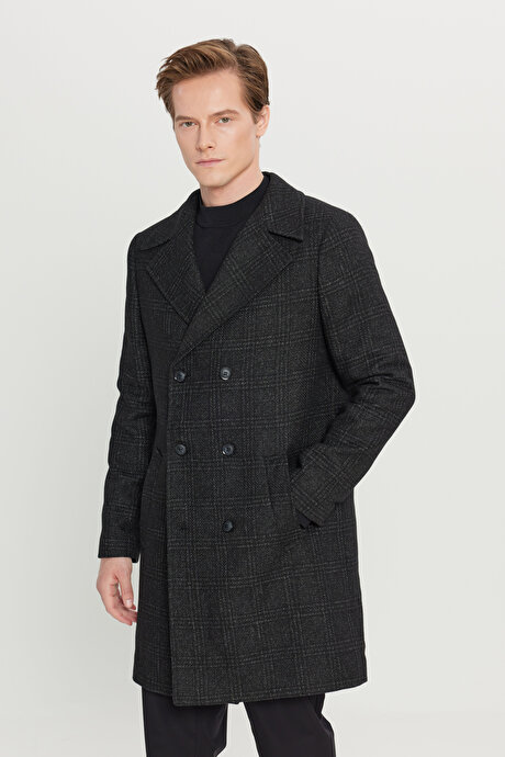 Yünlü Standart Fit Normal Kesim Geniş Kırlangıç Yaka Yan Cepli Ekose Siyah Palto resmi
