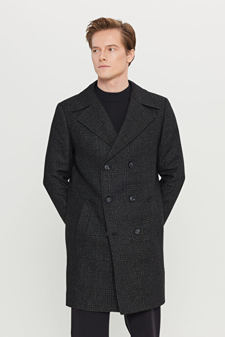 Yünlü Standart Fit Normal Kesim Geniş Kırlangıç Yaka Yan Cepli Ekose Siyah Palto resmi