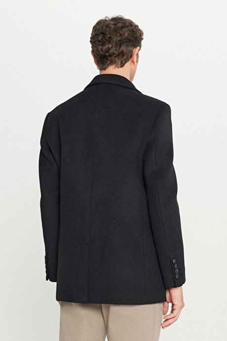 Yün Standart Fit Normal Kesim Mono Yaka Kapak Cepli Siyah Kaban resmi