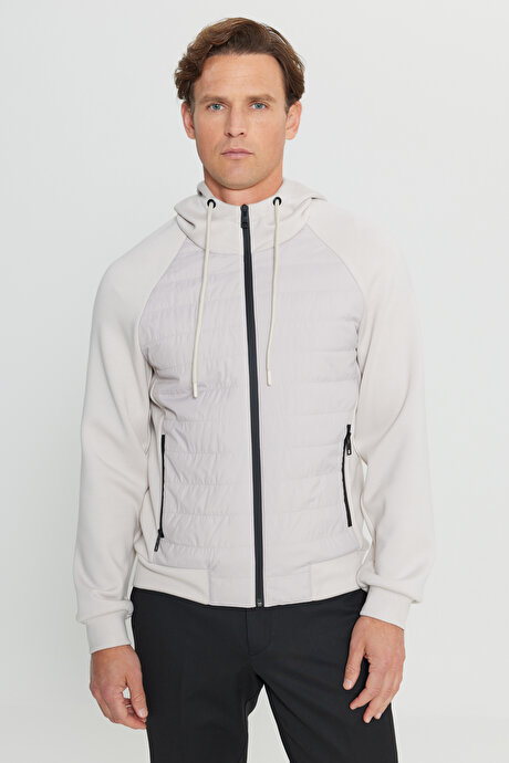 Standart Fit Normal Kesim Dolgulu Kapüşonlu Yan Cepli Bej Mont resmi