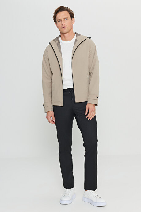 Softshell Standart Fit Normal Kesim Kapüşonlu Cepli Bej Mont resmi