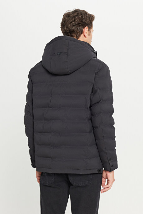 Standart Fit Normal Kesim Kapüşon Yaka Yan Cepli Casual Siyah Mont resmi